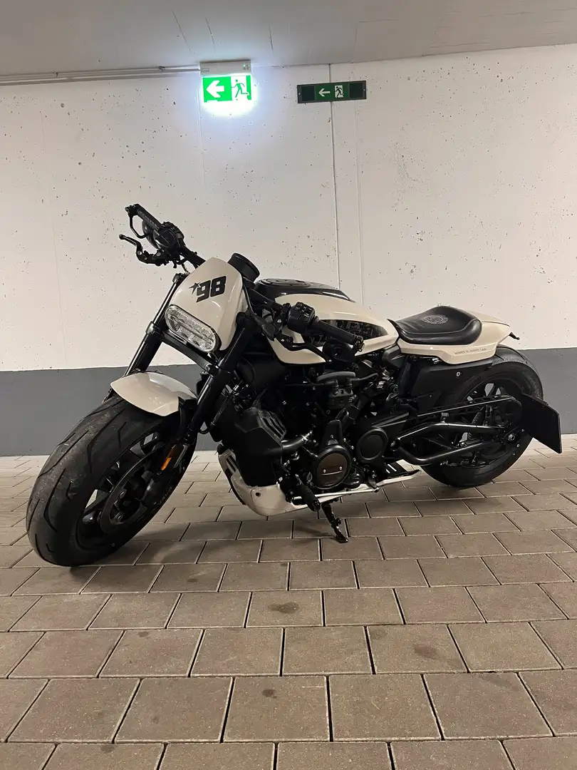 Harley-Davidson Sportster Sportster S Beige - 1
