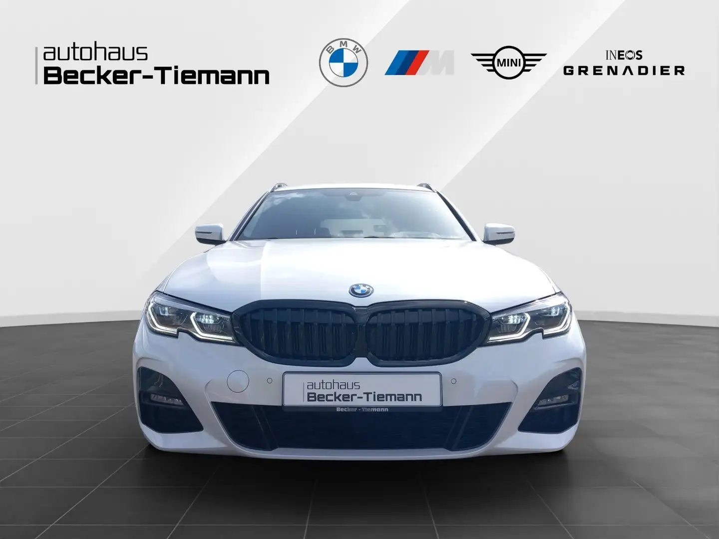 BMW 330 e Touring Live Cockpit Prof. | M Sport | HUD Blanc - 2