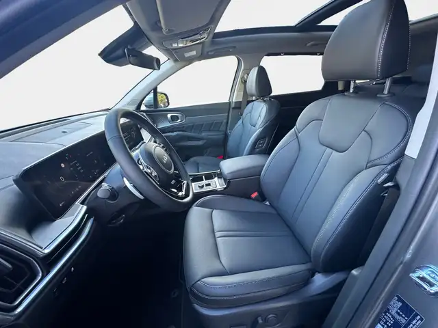 Kia Sorento view 8