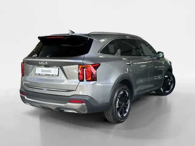 Kia Sorento view 5