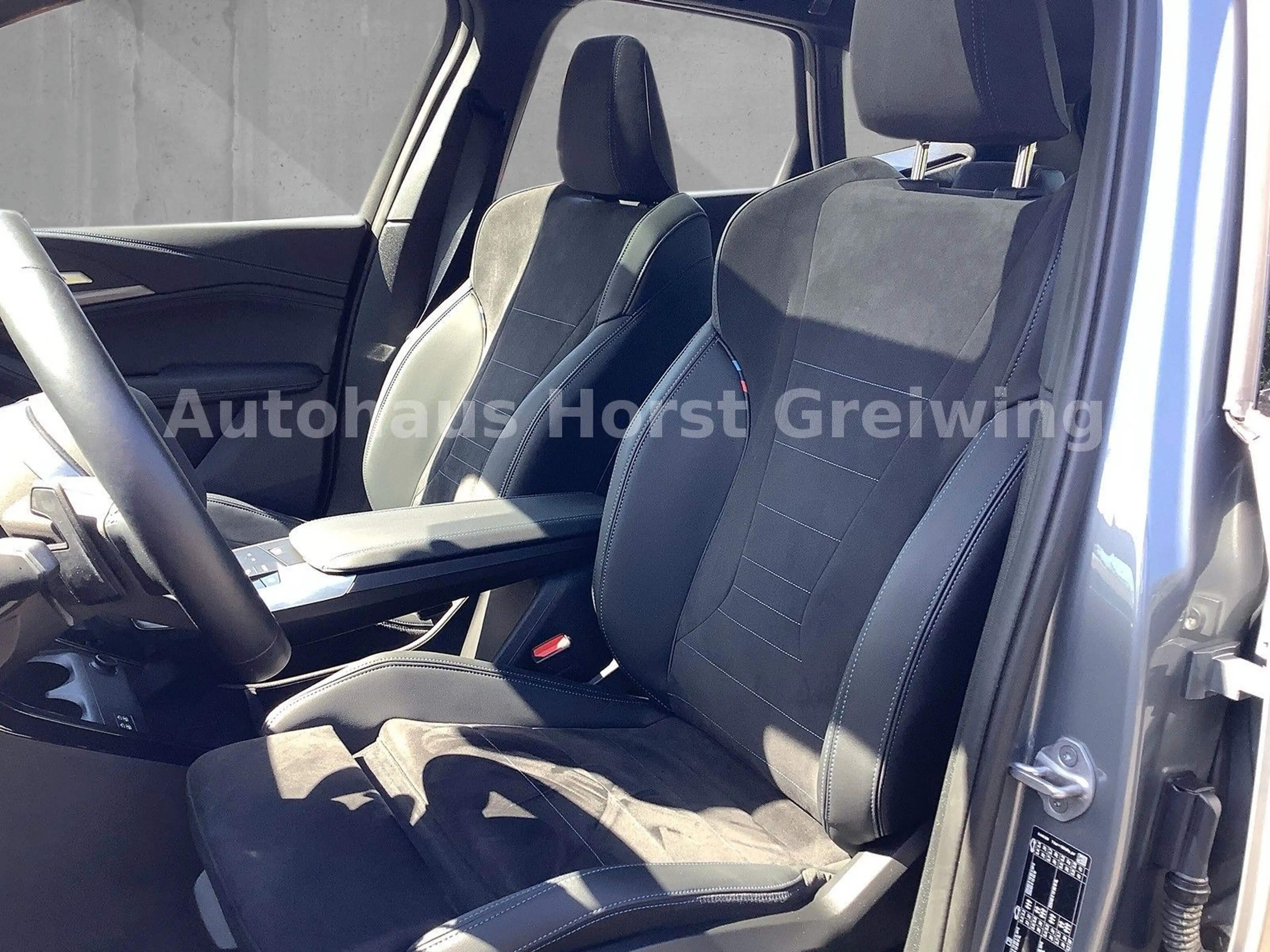BMW 220 220i M-Sport,Panor.,AHK,Kamera,Ada.LED,DrivingA — photo 9