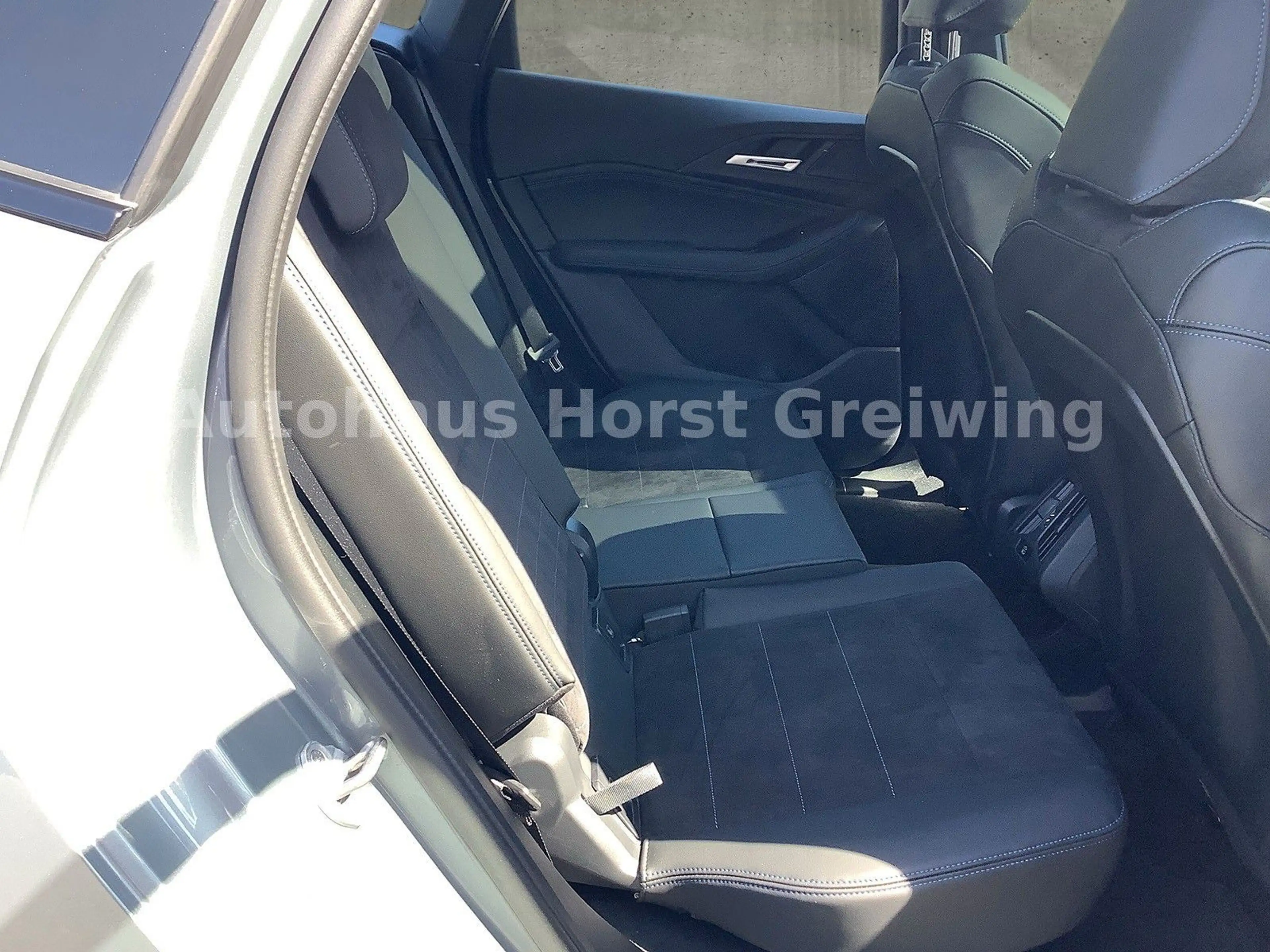 BMW 220 220i M-Sport,Panor.,AHK,Kamera,Ada.LED,DrivingA — photo 12