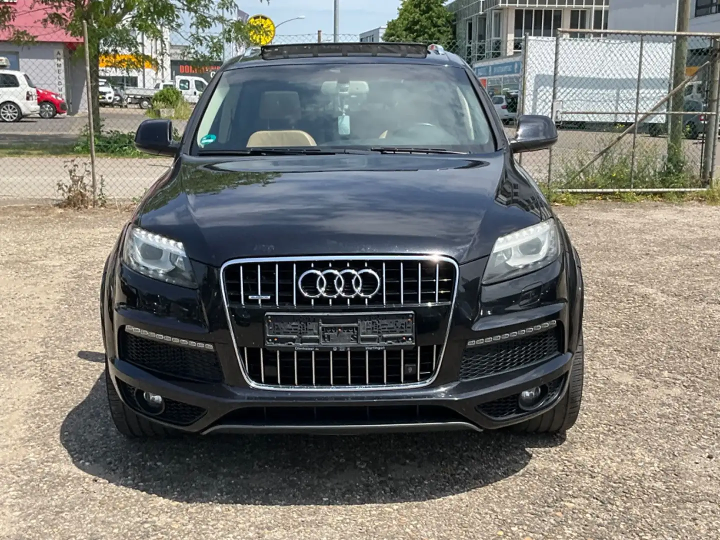 Audi Q7 quattro 3.0 TDI * S-Line * 6 Sitze * Panorama Schwarz - 2