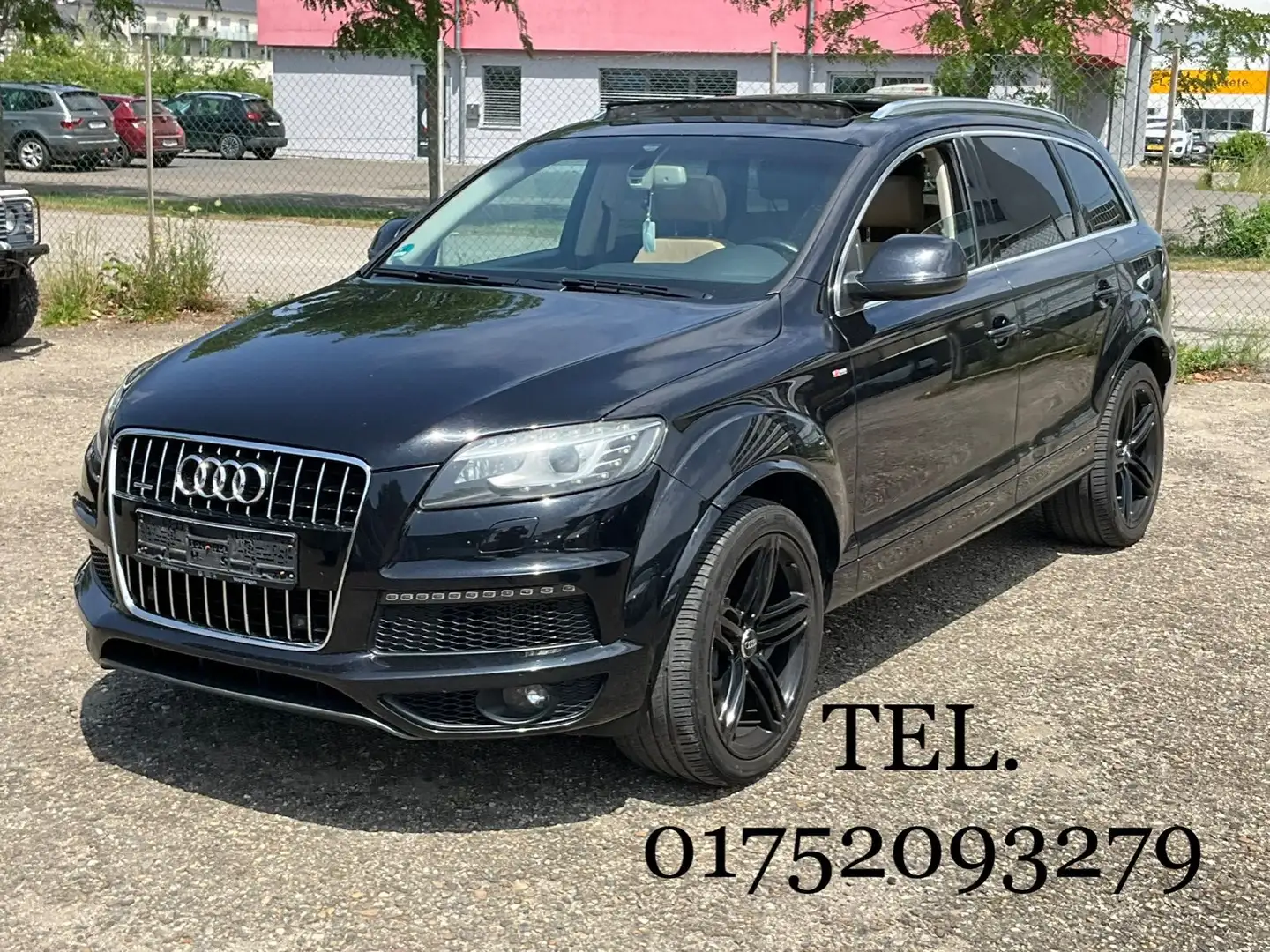 Audi Q7 quattro 3.0 TDI * S-Line * 6 Sitze * Panorama Schwarz - 1