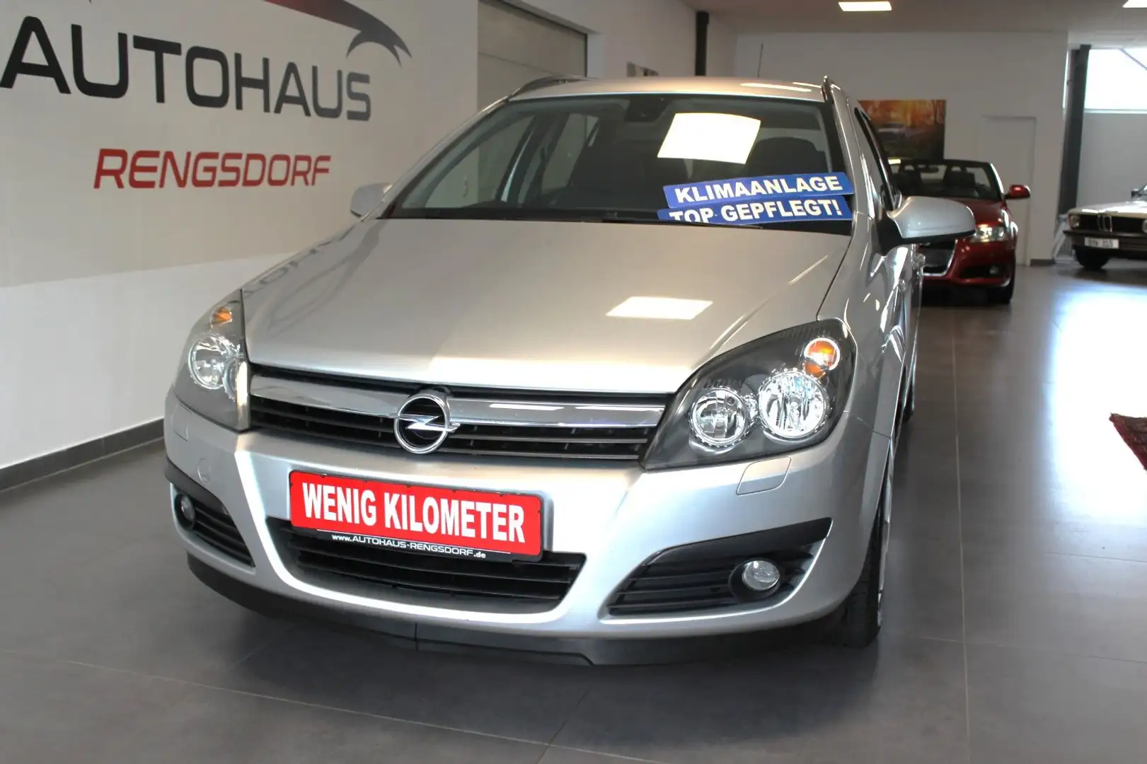 Opel Astra H Caravan Edition 1,6 1.Hand Silber - 2