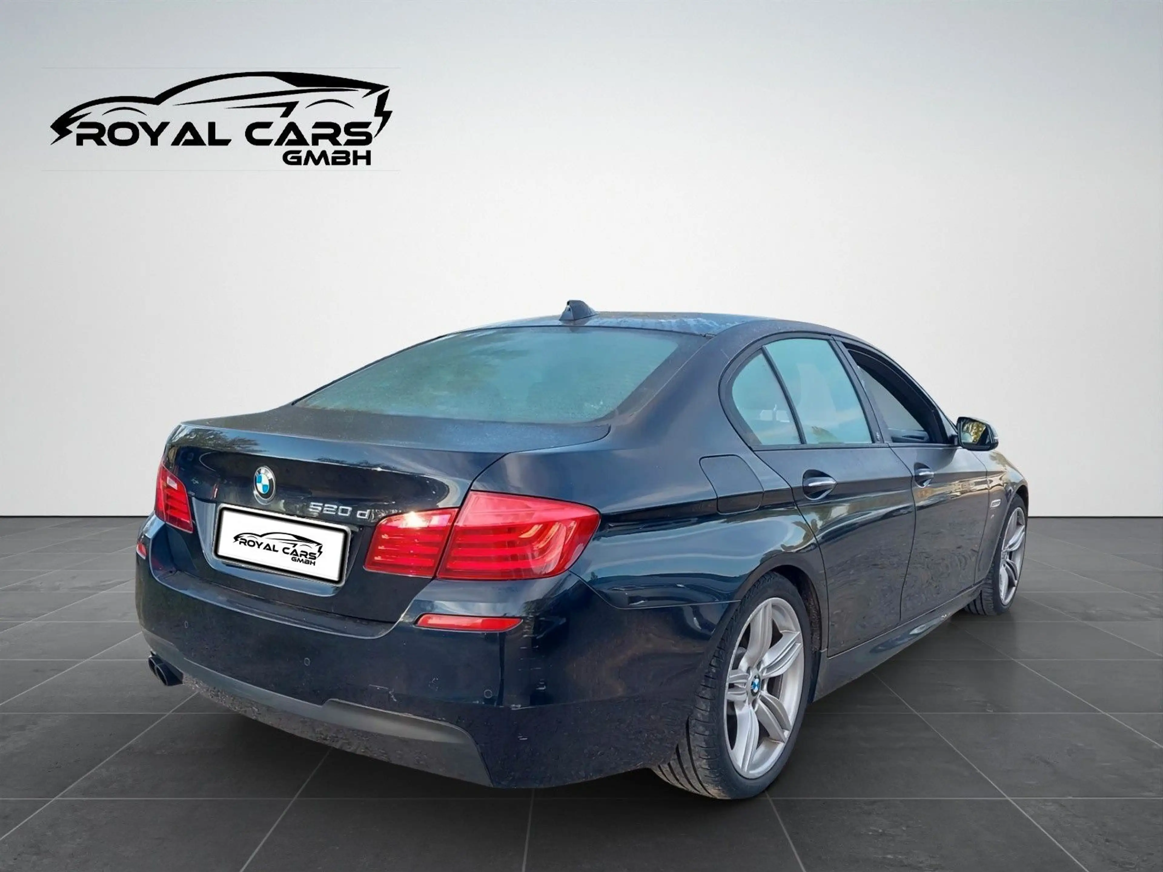 BMW 520 d M Sport NAVI*CAM*LED*H&K*HUD*LEDER*F1*VOLL — photo 6