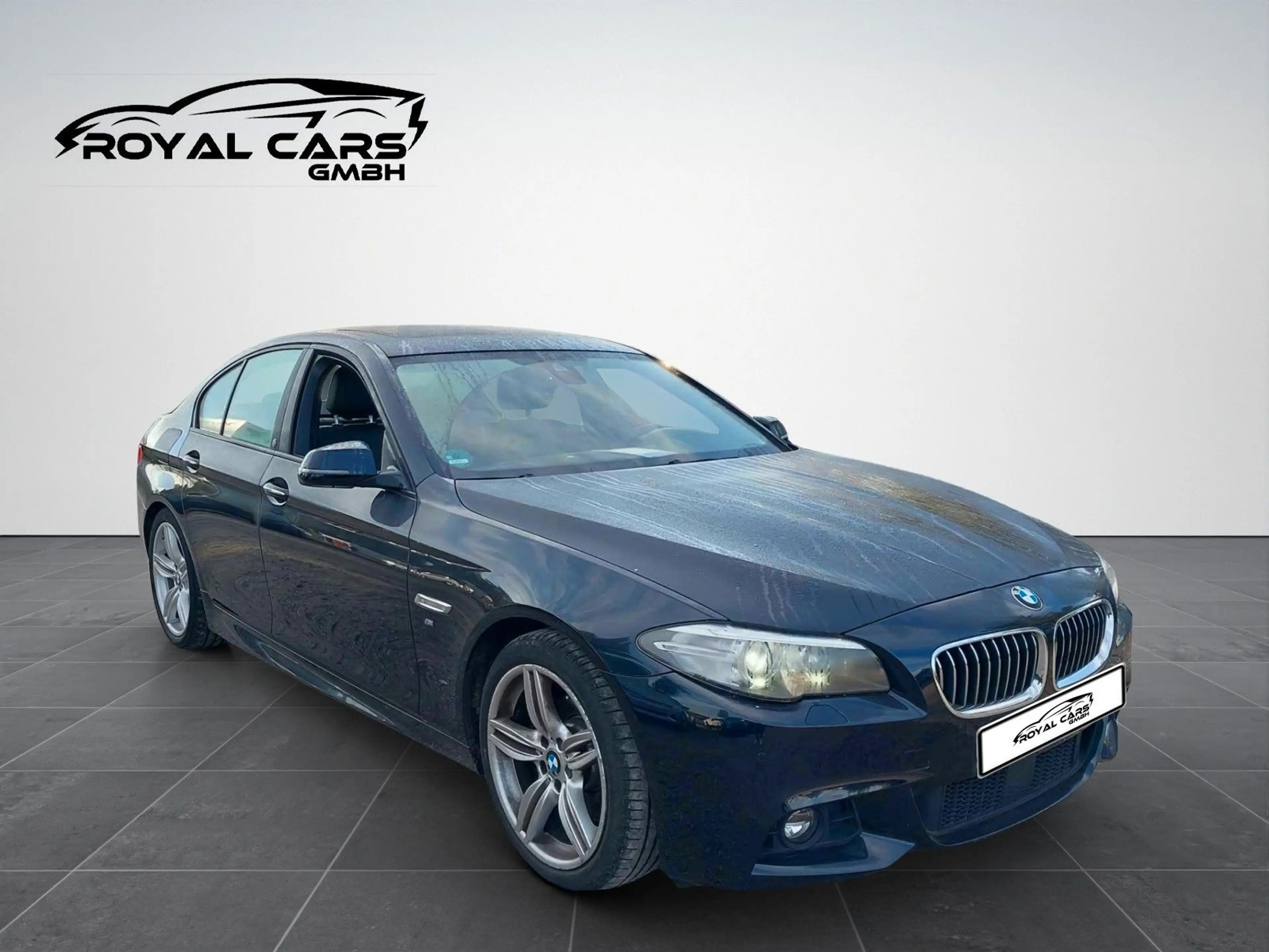 BMW 520 d M Sport NAVI*CAM*LED*H&K*HUD*LEDER*F1*VOLL — photo 3