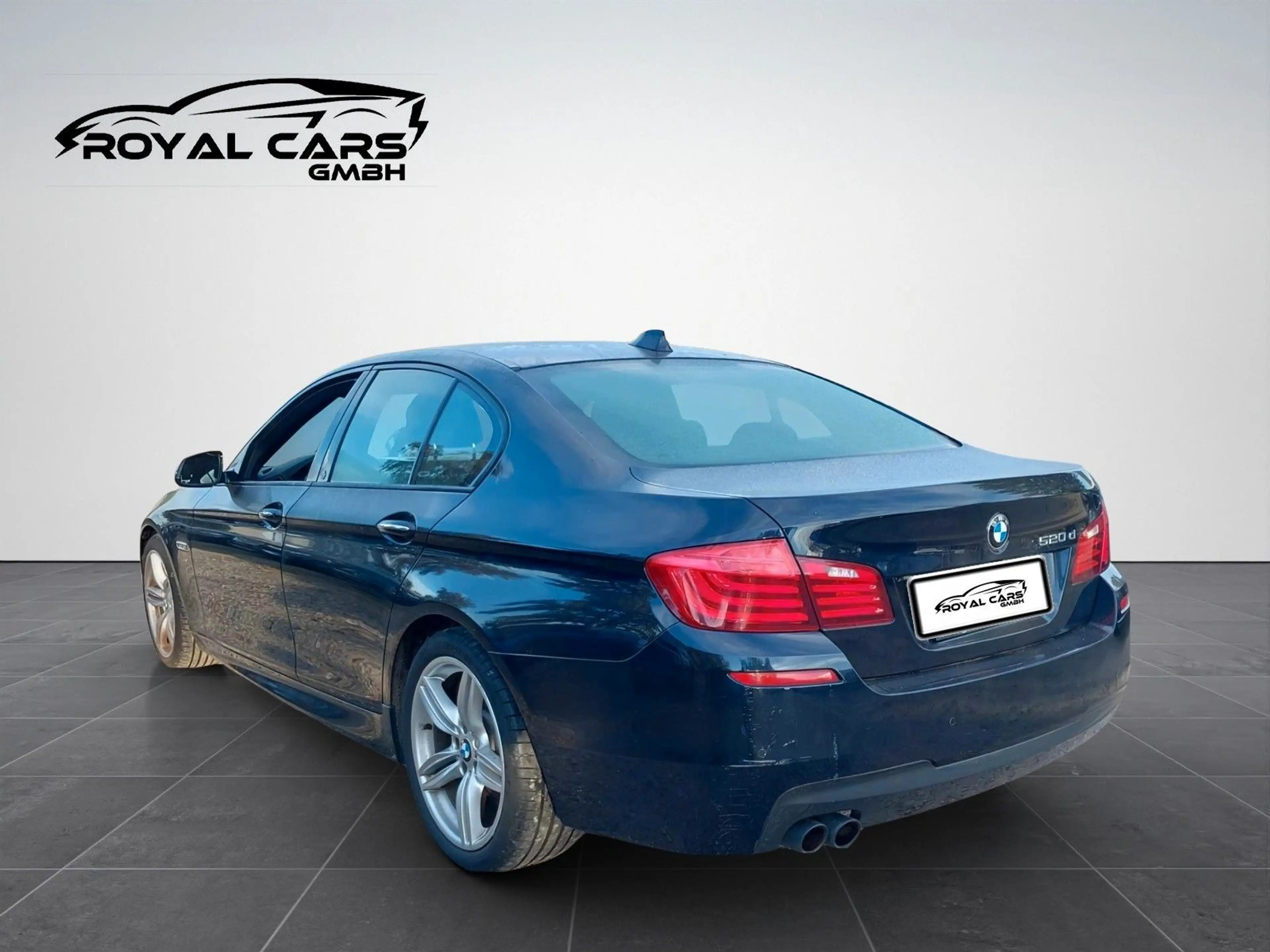 BMW 520 d M Sport NAVI*CAM*LED*H&K*HUD*LEDER*F1*VOLL — photo 4