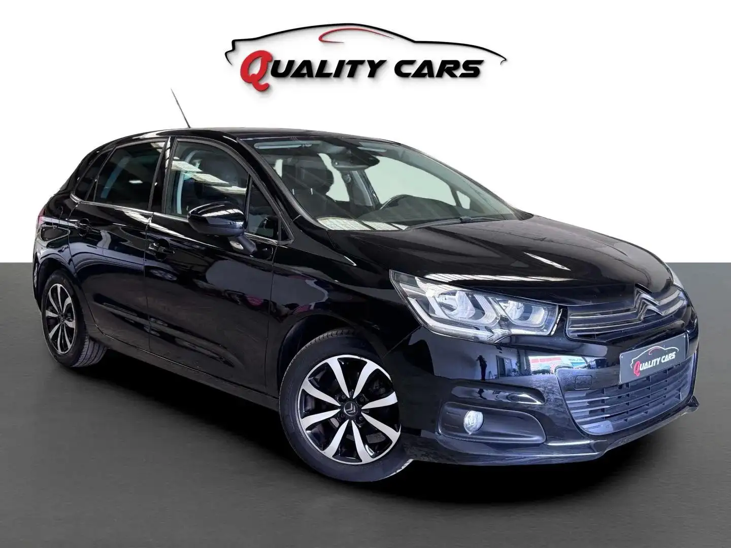 Citroen C4 1.6 BlueHdi | 100 PK | Navi |  EURO 6B |  2018 Černá - 1