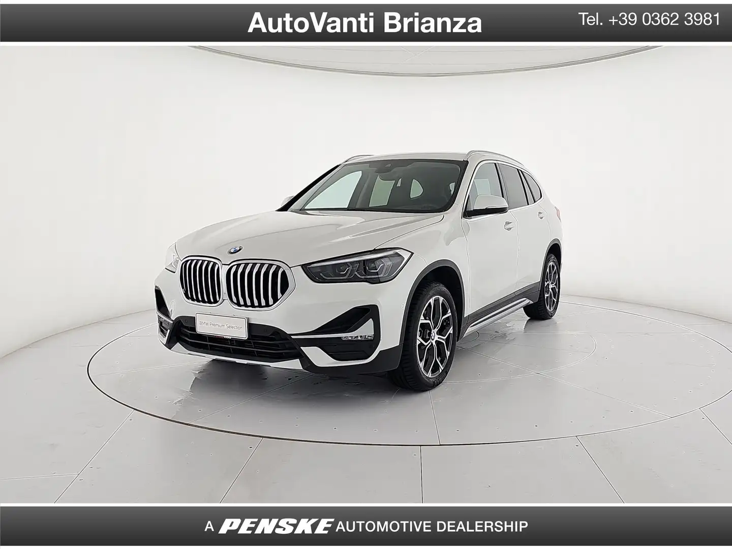 BMW X1 sDrive18d xLine Wit - 1