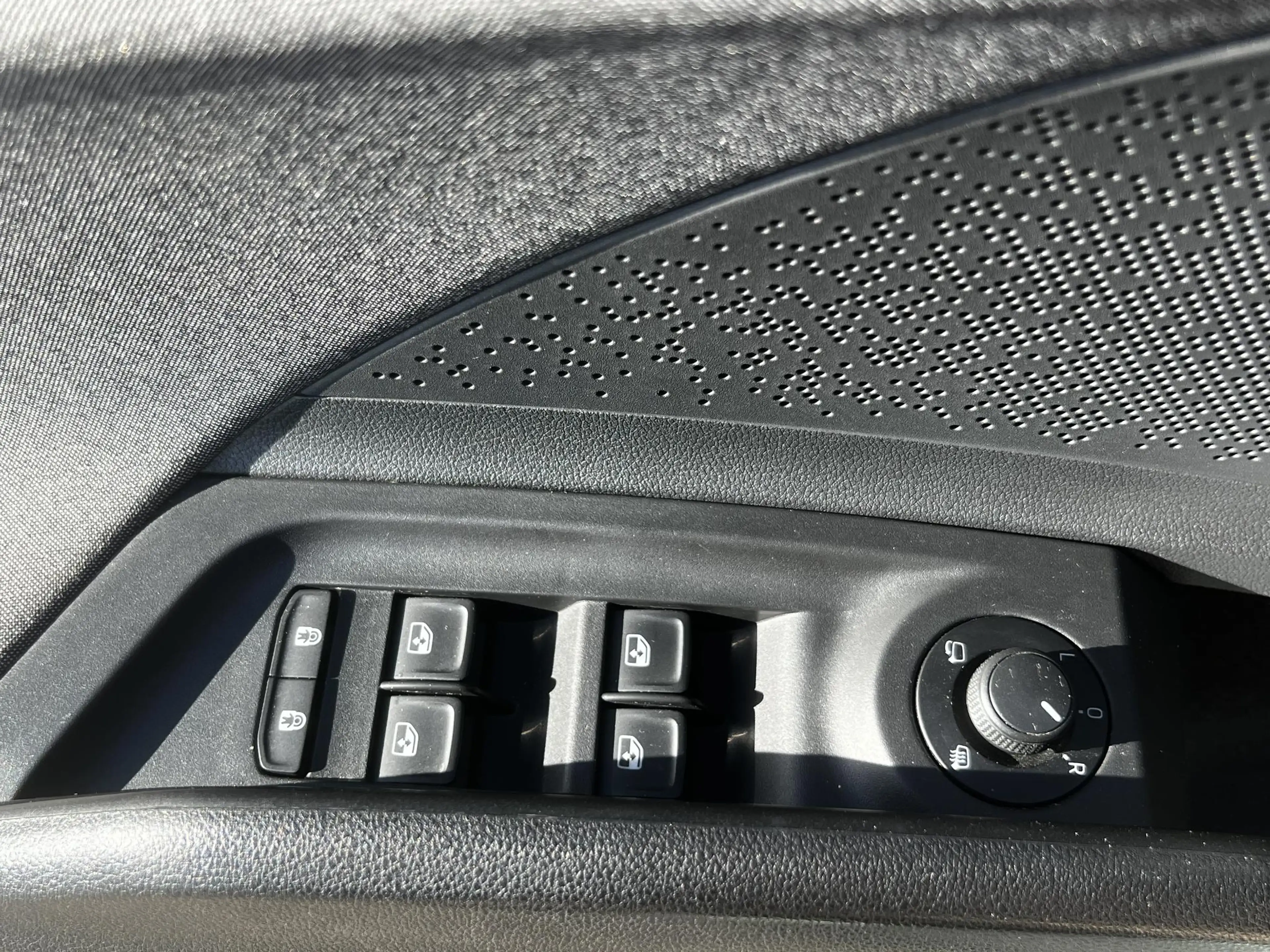 Skoda Enyaq iV 60 | SOH % | — photo 20