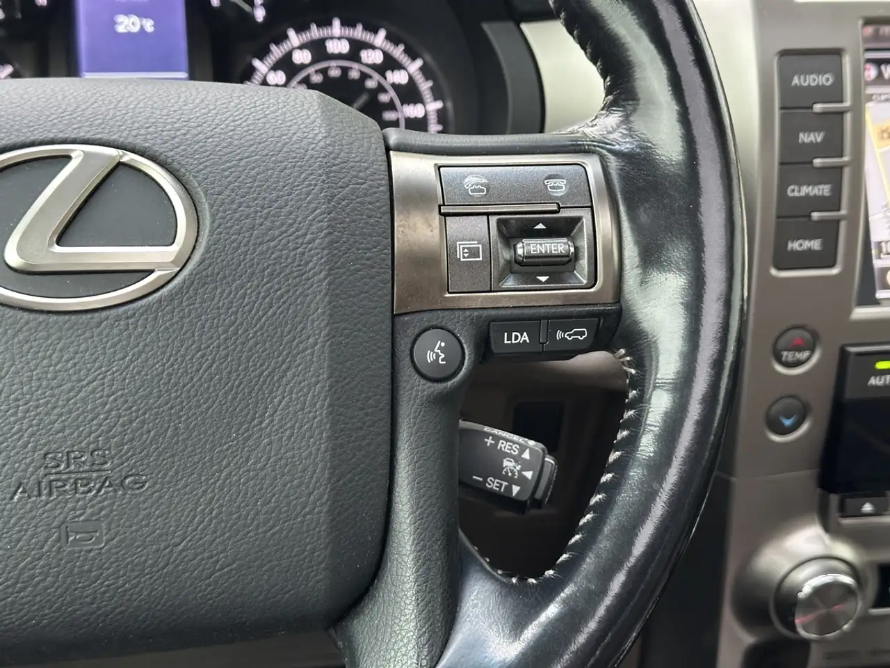 Lexus GX fotografie Lexus GX