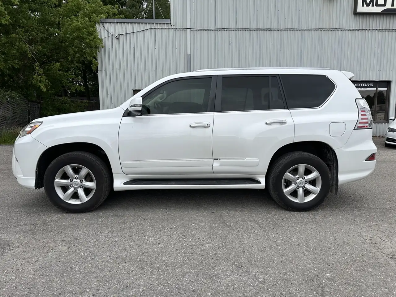 Lexus GX fotografie Lexus GX