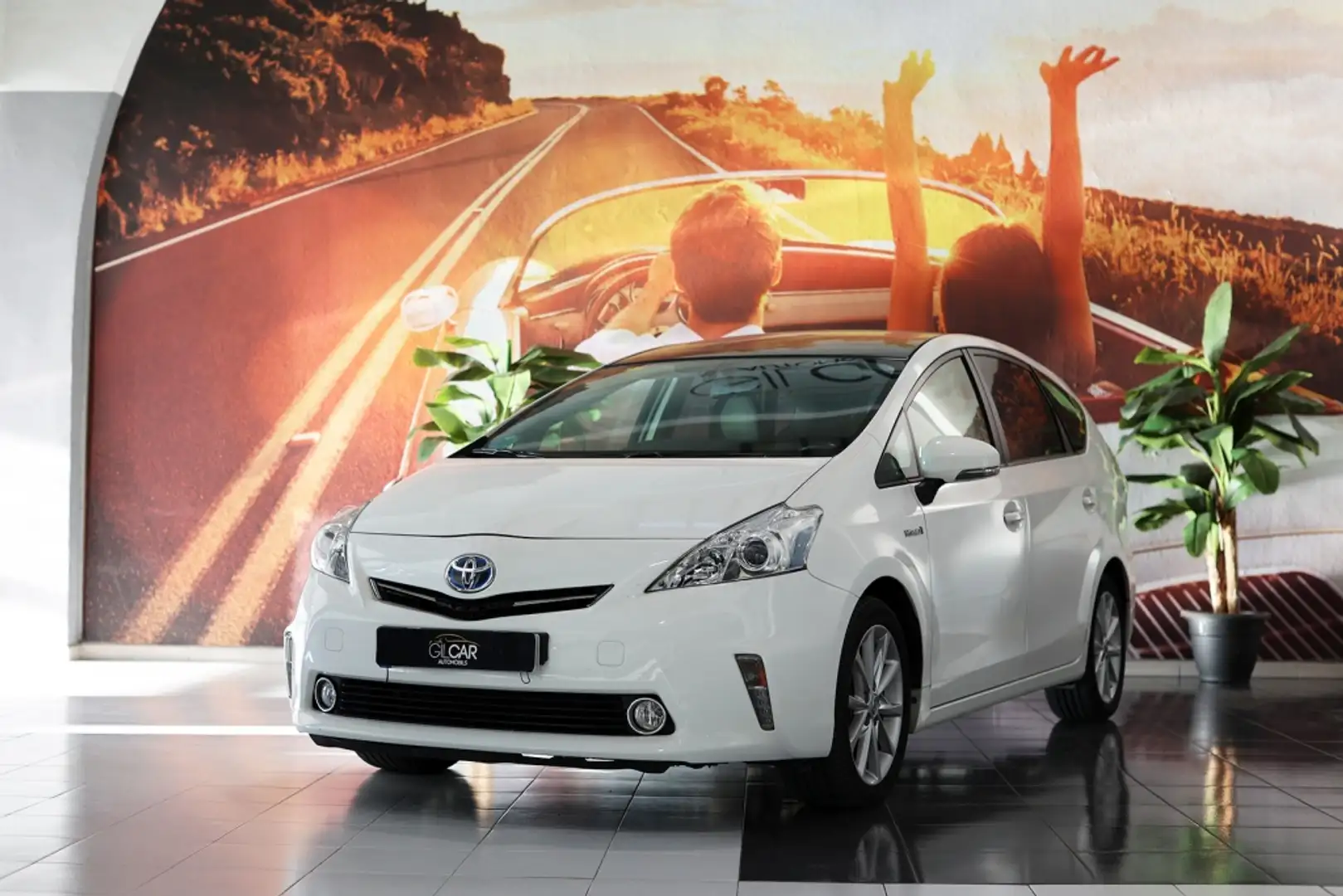 Toyota Prius Prius+ 1.8 HSD Advance Fehér - 1