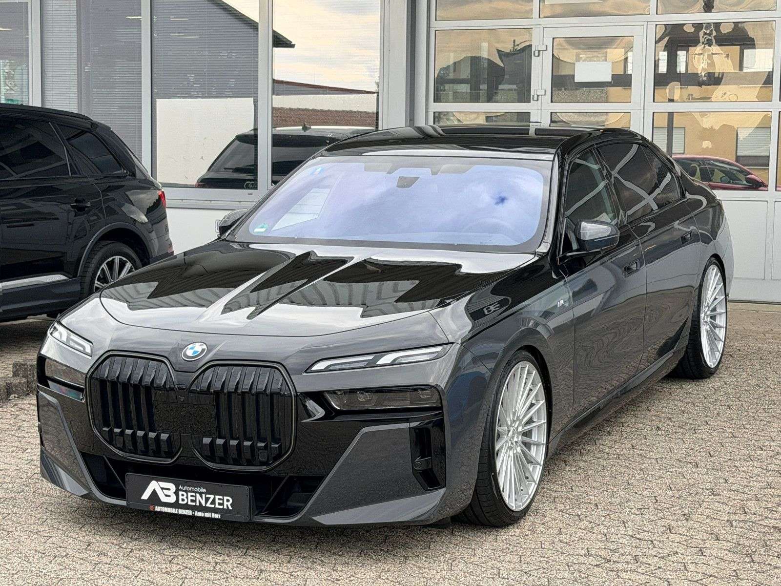 Second hand Bmw 7 Series 