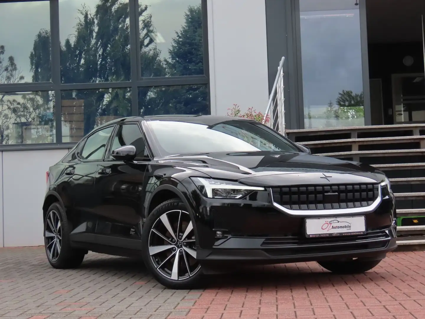 Polestar 2 78KWH AUTO 4WD Pilot Plus Noir - 1