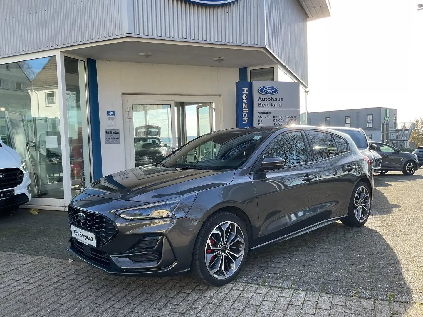 Ford Focus ST-Line X MHEV *iACC*B&O*SHZ*NAVI*LED*RFK* Grau - 1