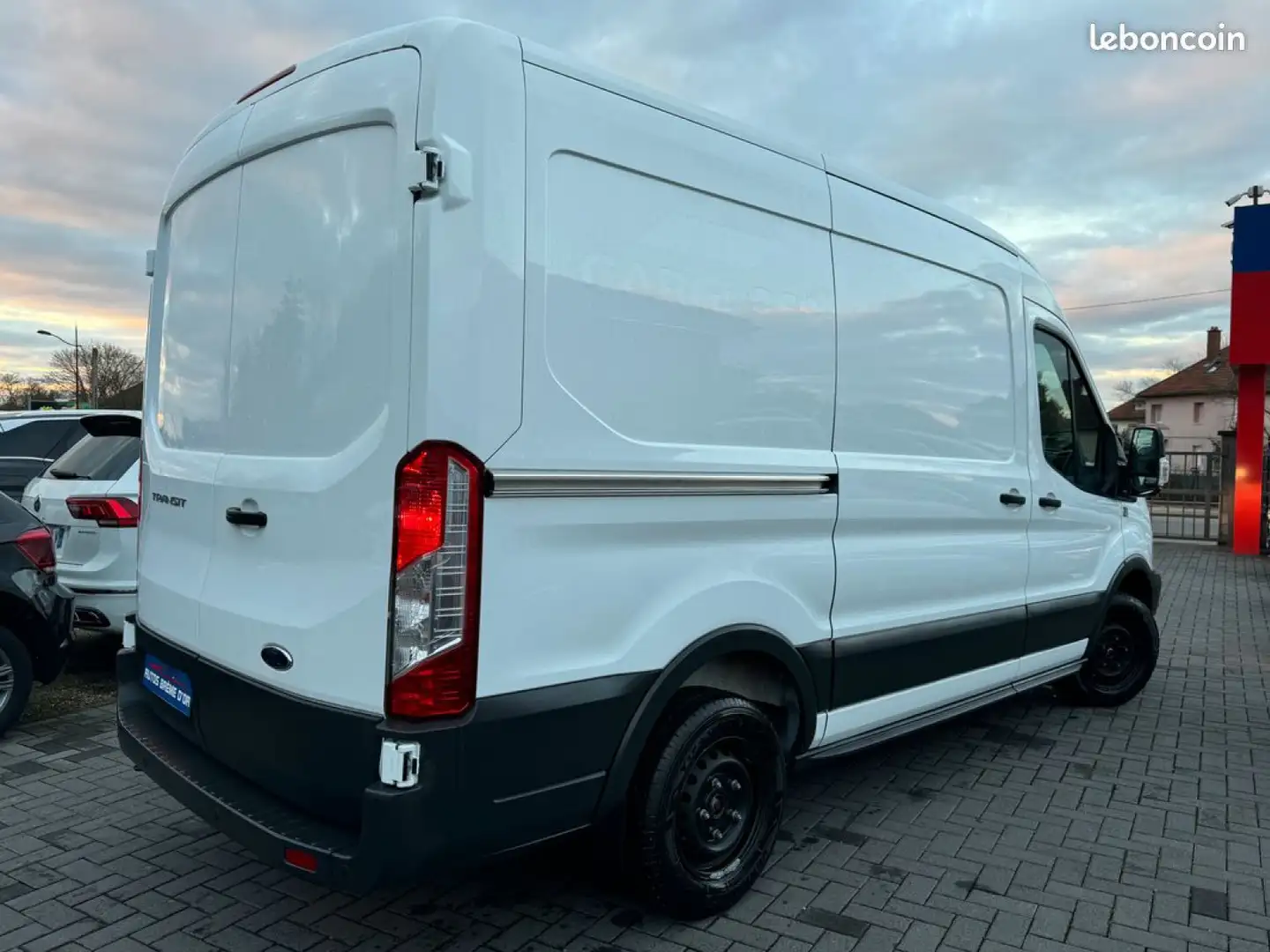 Ford Transit TRANSIT FGN 4X4 350 L2H2 2.0 ECOBLUE 130 Blanc - 2