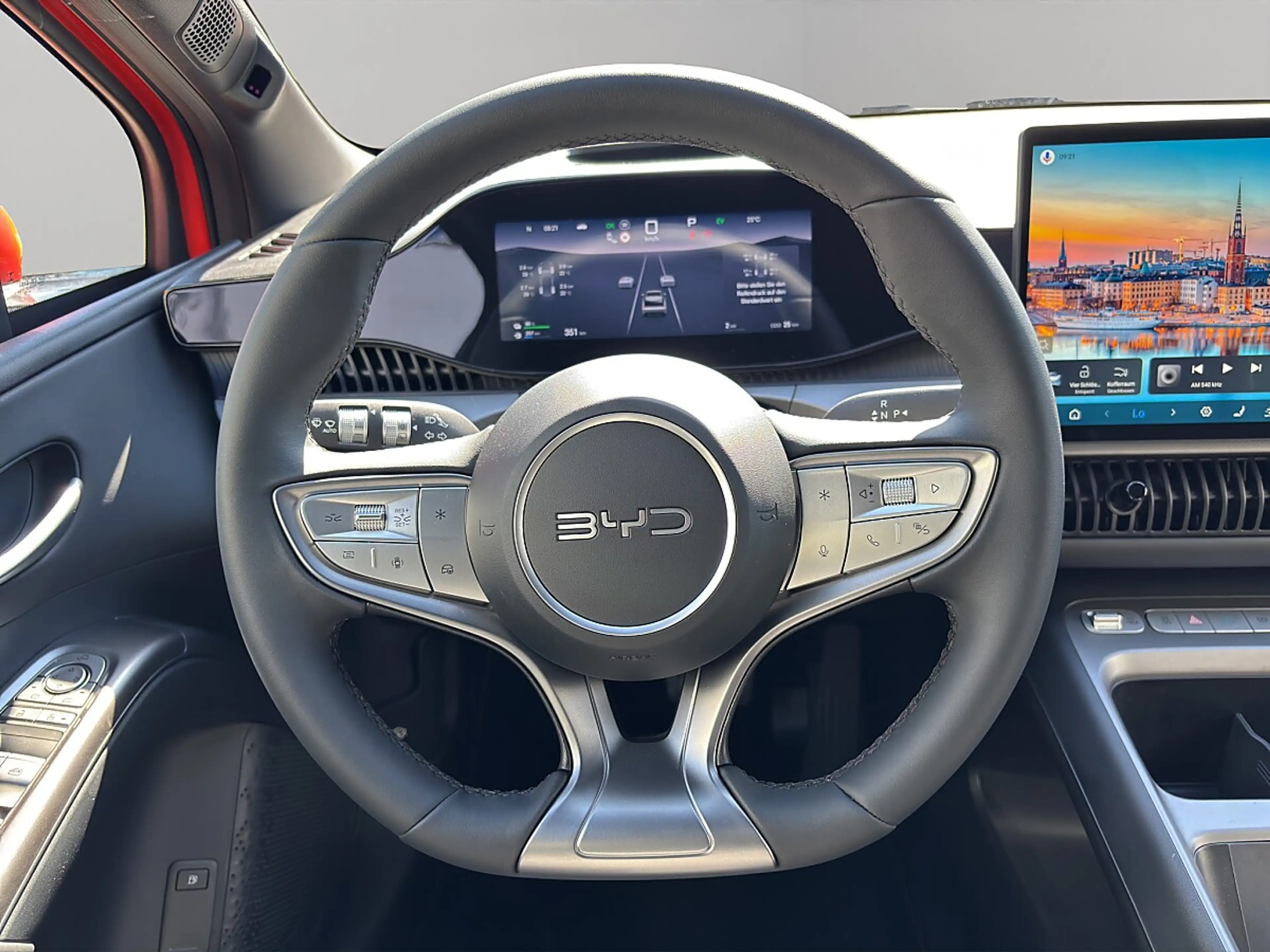 BYD Dolphin G DM-i Comfort 18,3kWh — photo 8