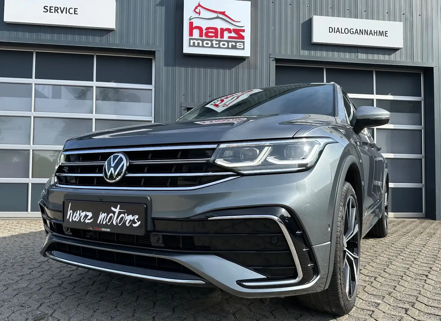 Volkswagen Tiguan Allspace 2.0 TDI DSG R-Line*4Mot*Standhzg Grau - 2
