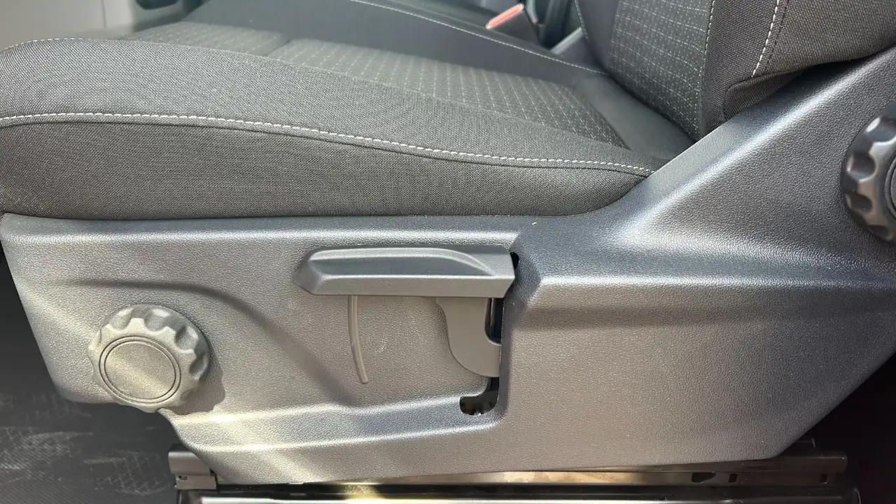 Ford Transit Custom FT320 L2 136 PS Trend LED 70l 5