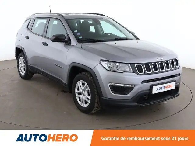 Jeep Compass view 8