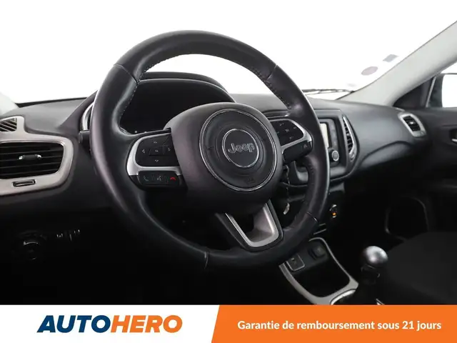 Jeep Compass view 11