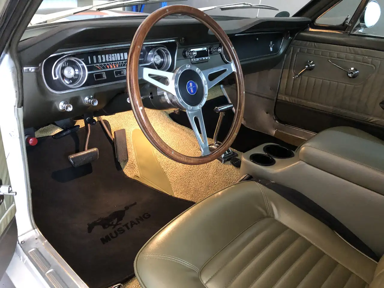 Ford Mustang 289 CUI Coupé, foto 6