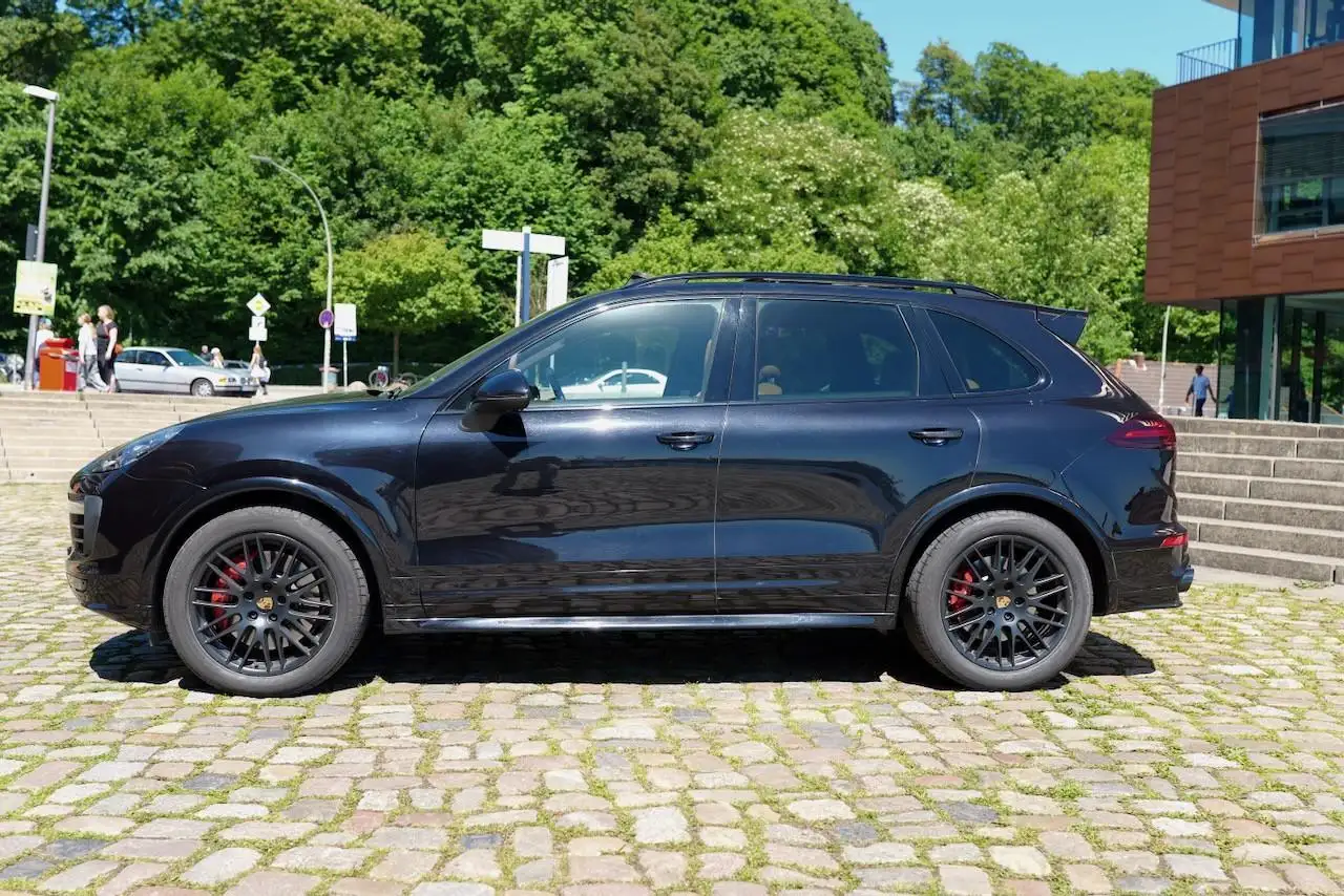 Porsche Cayenne GTS – Foto 4