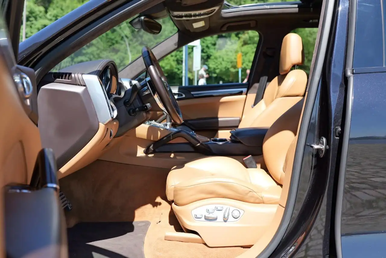 Porsche Cayenne GTS – Foto 7