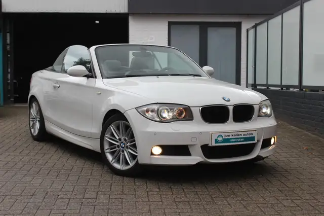 BMW 118 1-serie Cabrio 118i High Executive M Pack, Navigat