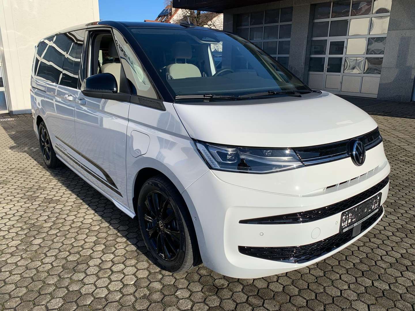 Volkswagen Multivan 4Motion EHybrid Edition -  - Joinsteer - #5