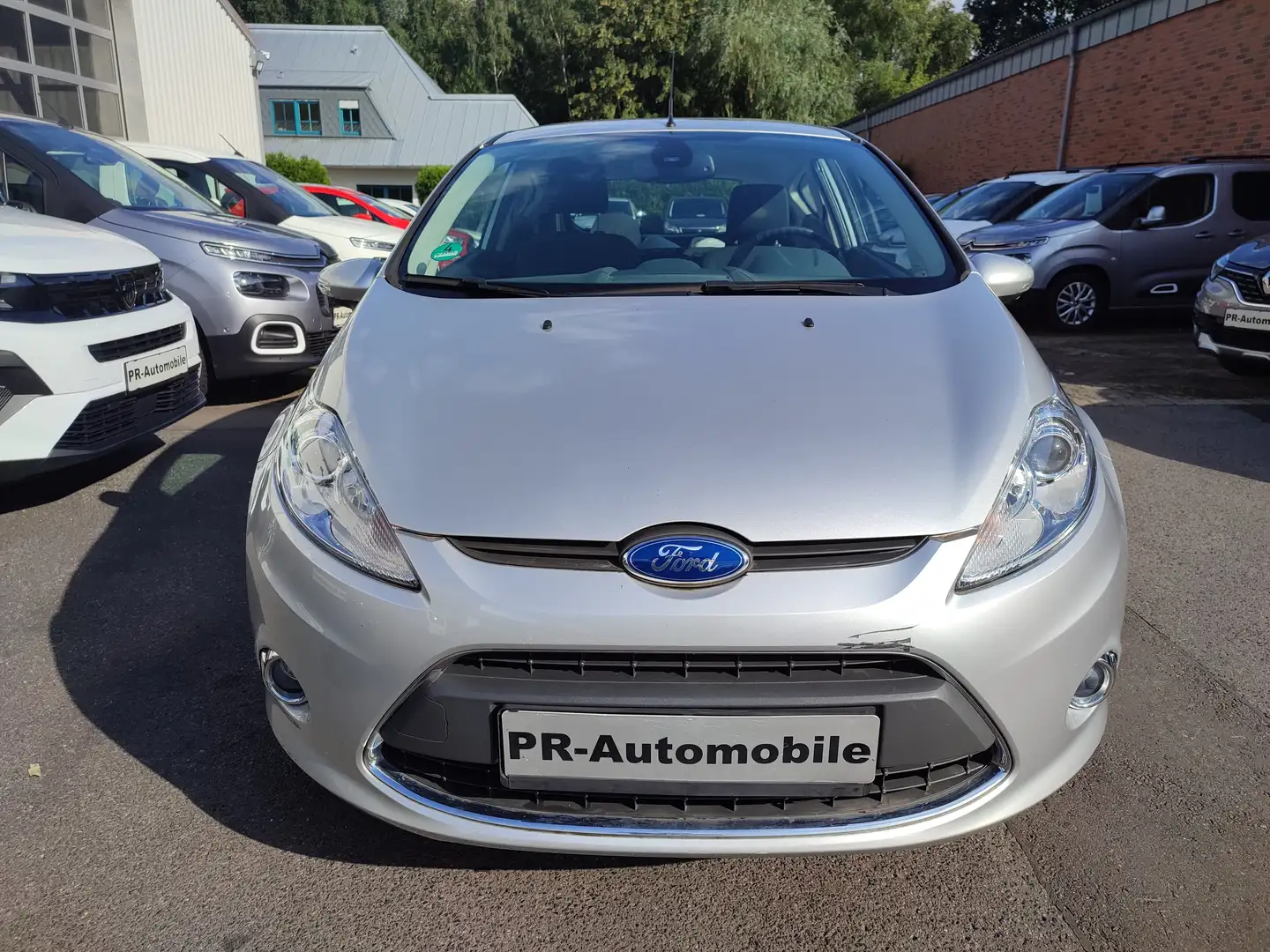 Ford Fiesta 1.25 Ghia Klima/Alu/erst 51800km Zilver - 2