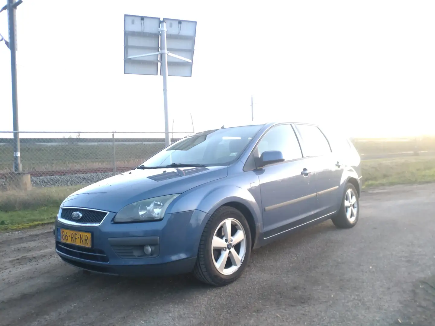 Ford Focus 1.6-16V First Ed. Wagon Airco Trekhaak Bleu - 1