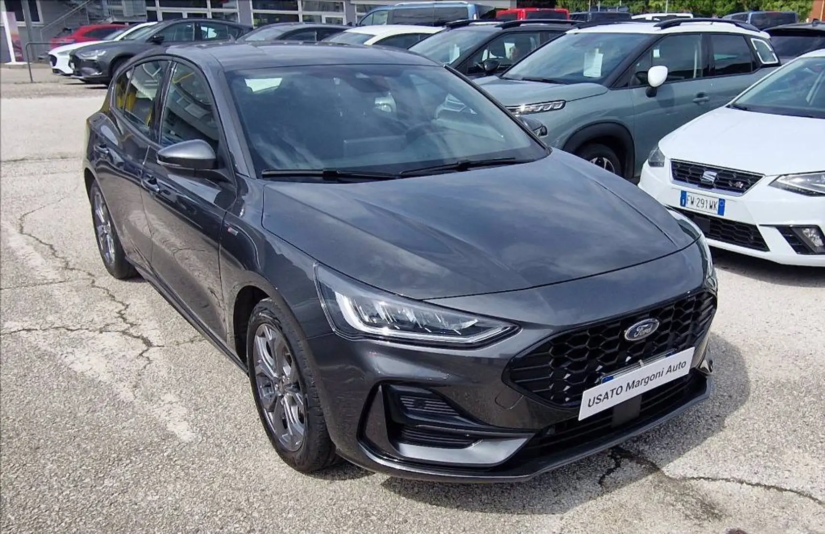 Ford Focus 1.0 ecoboost h ST-Line Design 125cv Grau - 1