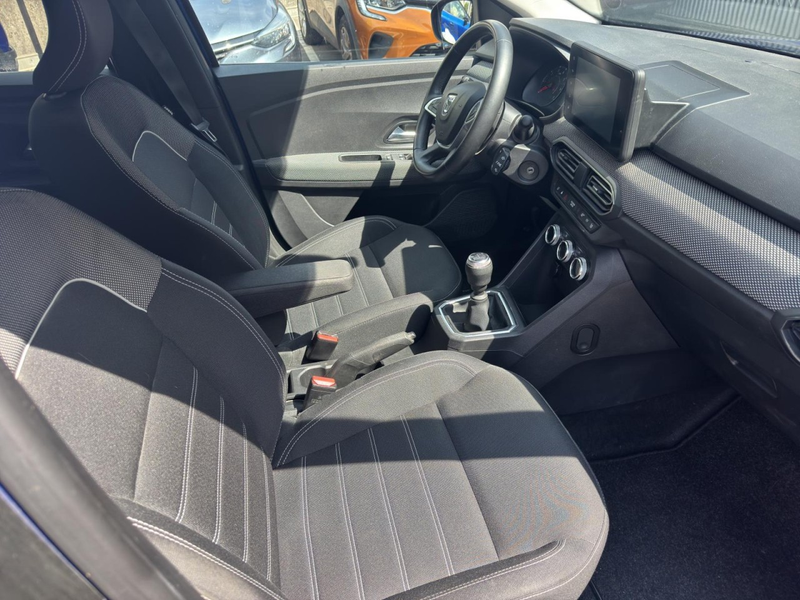 Dacia Jogger Comfort TCe 100 ECO-G Klima Einparkhilfe — photo 15