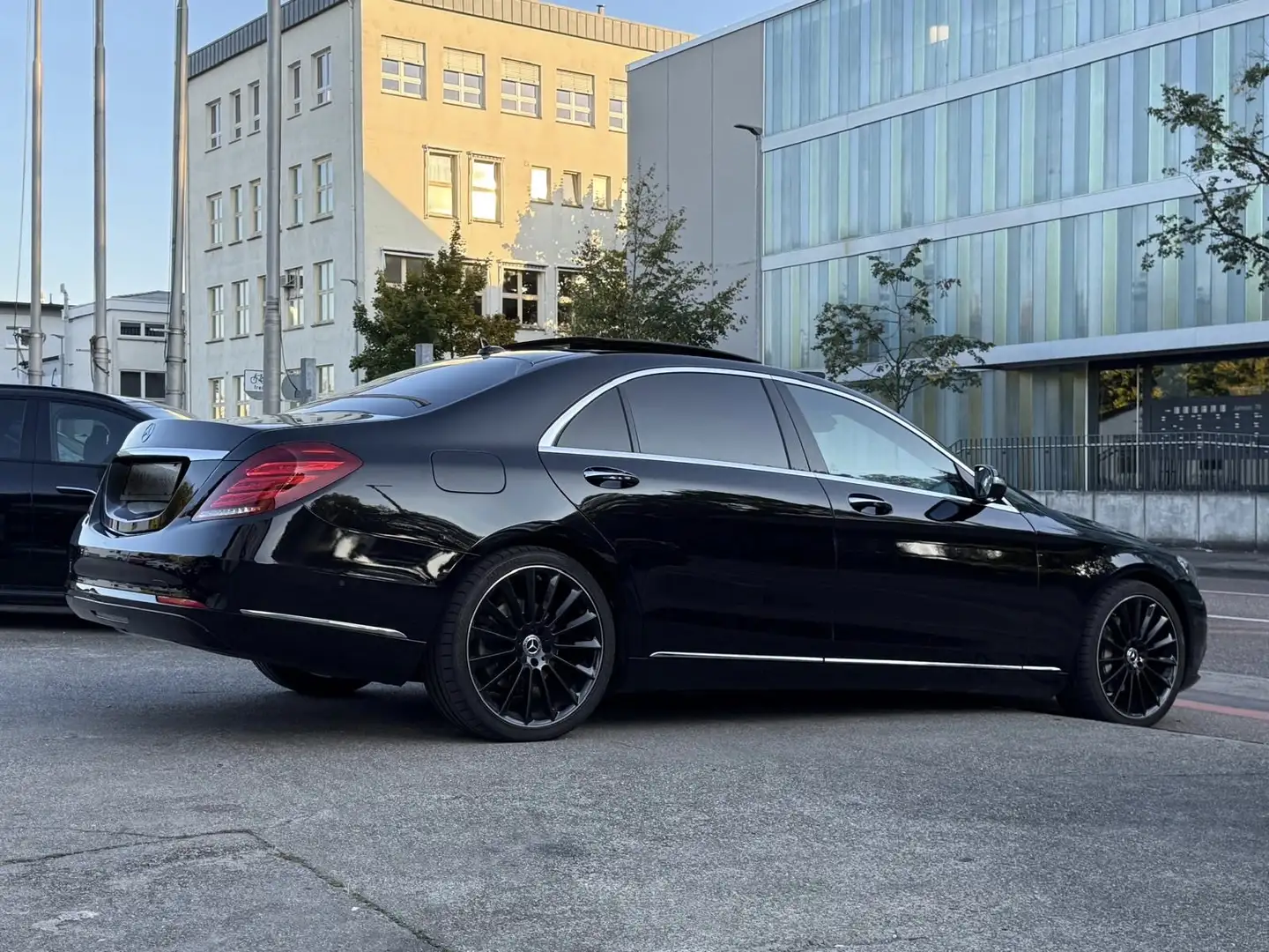 Mercedes-Benz S 350 S 350 D 4Matic Lang/ Chauffeurpaket/Garantie Schwarz - 2