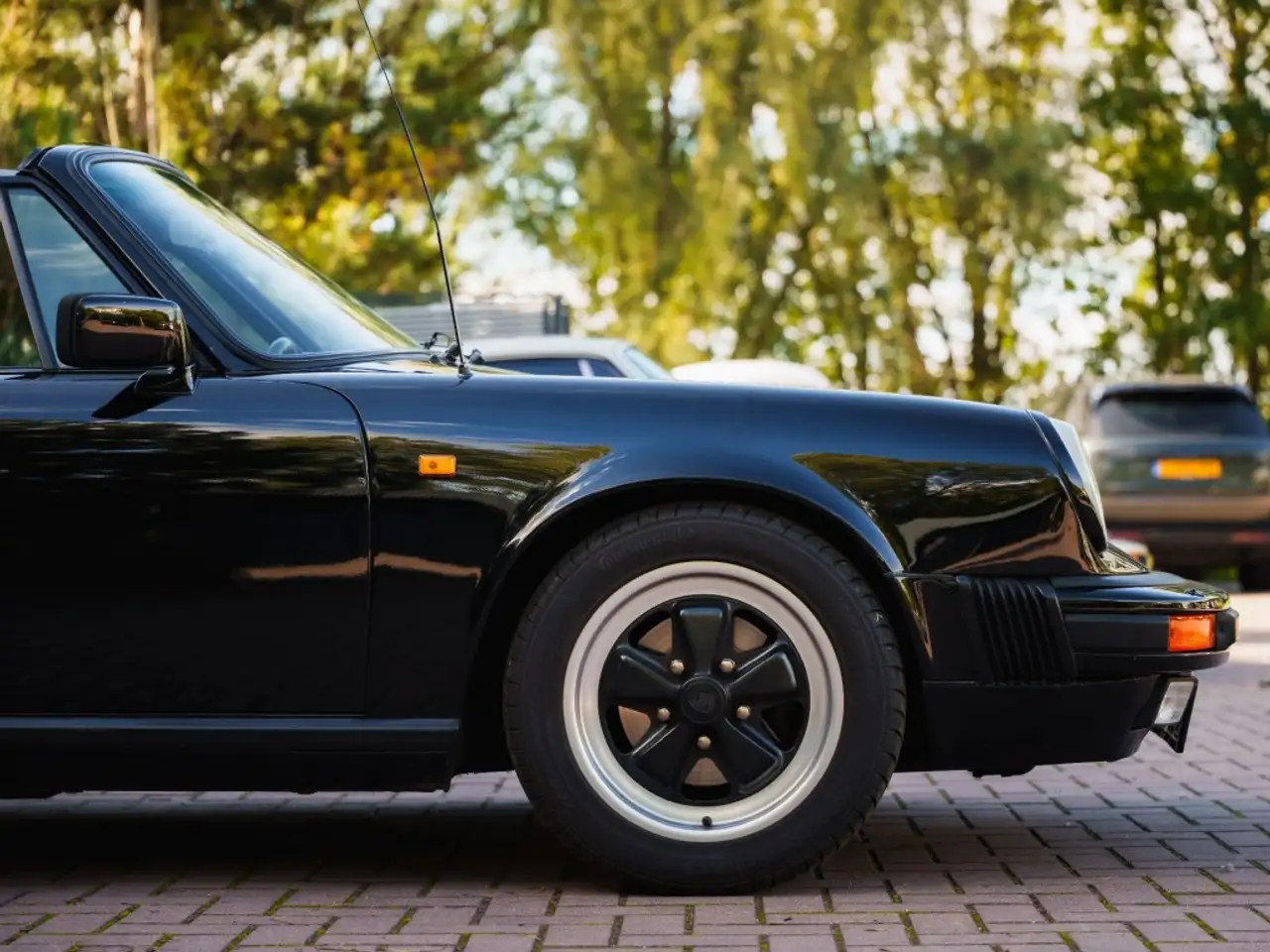 Porsche 911 Carrera 3.2 Cabriolet â European Delivery â, foto 10