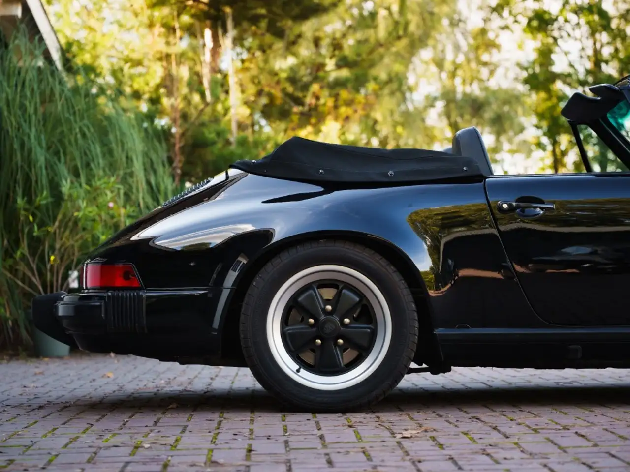 Porsche 911 Carrera 3.2 Cabriolet â European Delivery â, foto 8