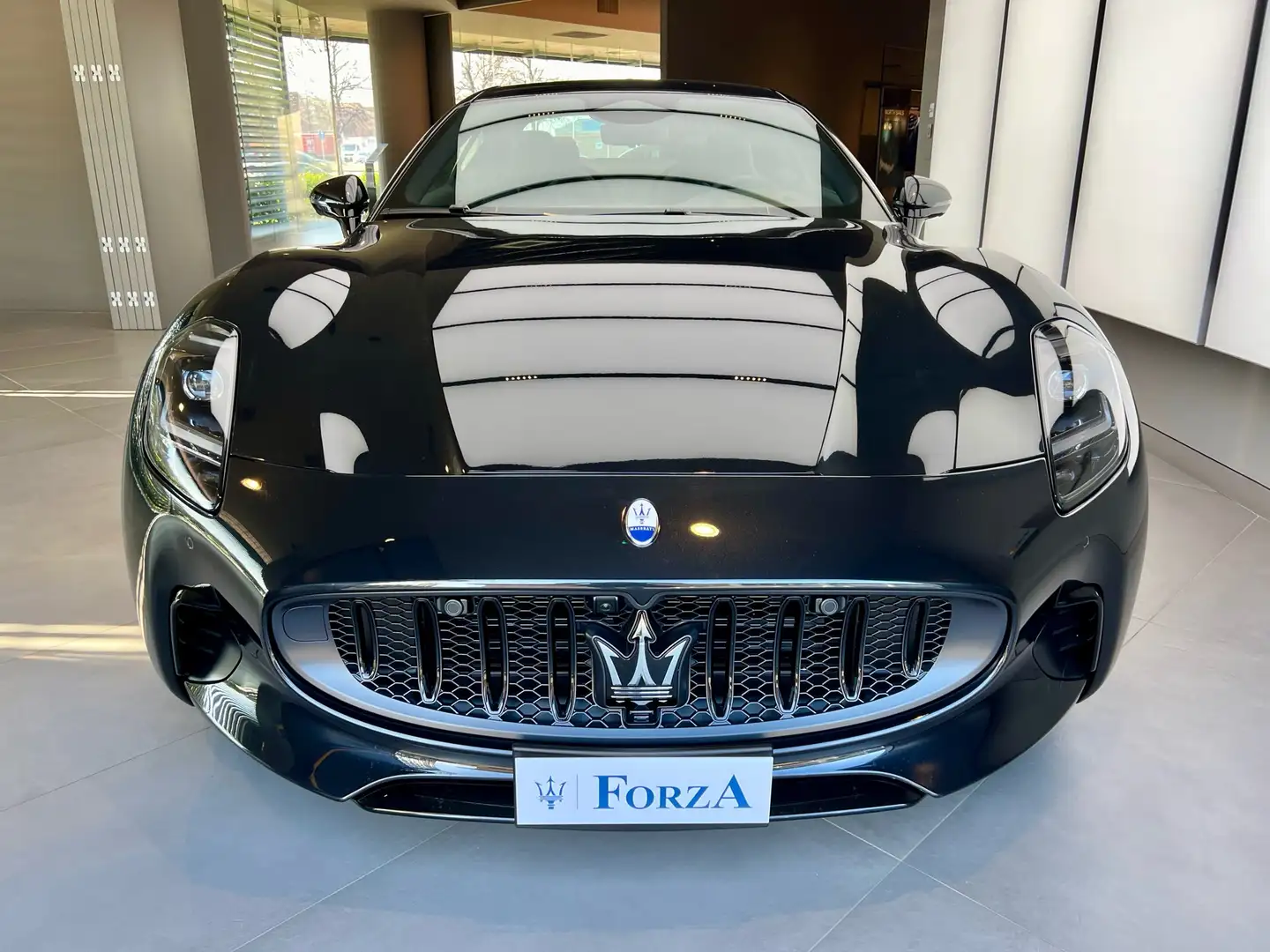 Maserati GranTurismo Folgore Negru - 2