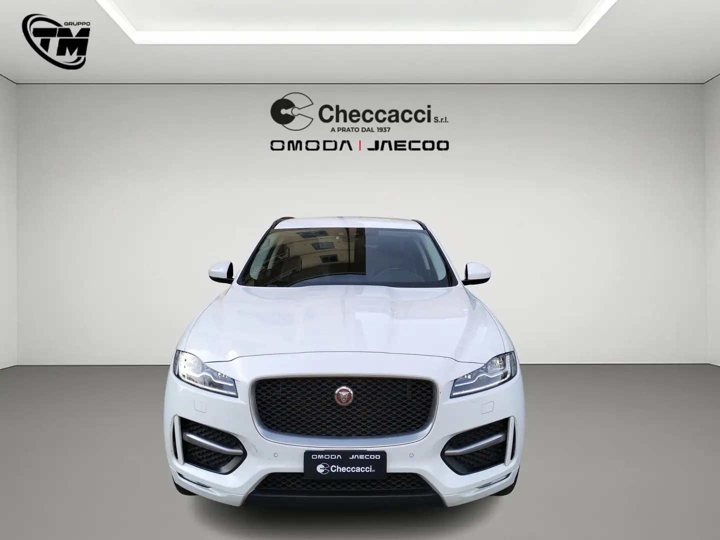 Jaguar F-Pace 2019 2.0d i4 R-Sport awd 180cv auto my19 Blanc - 2