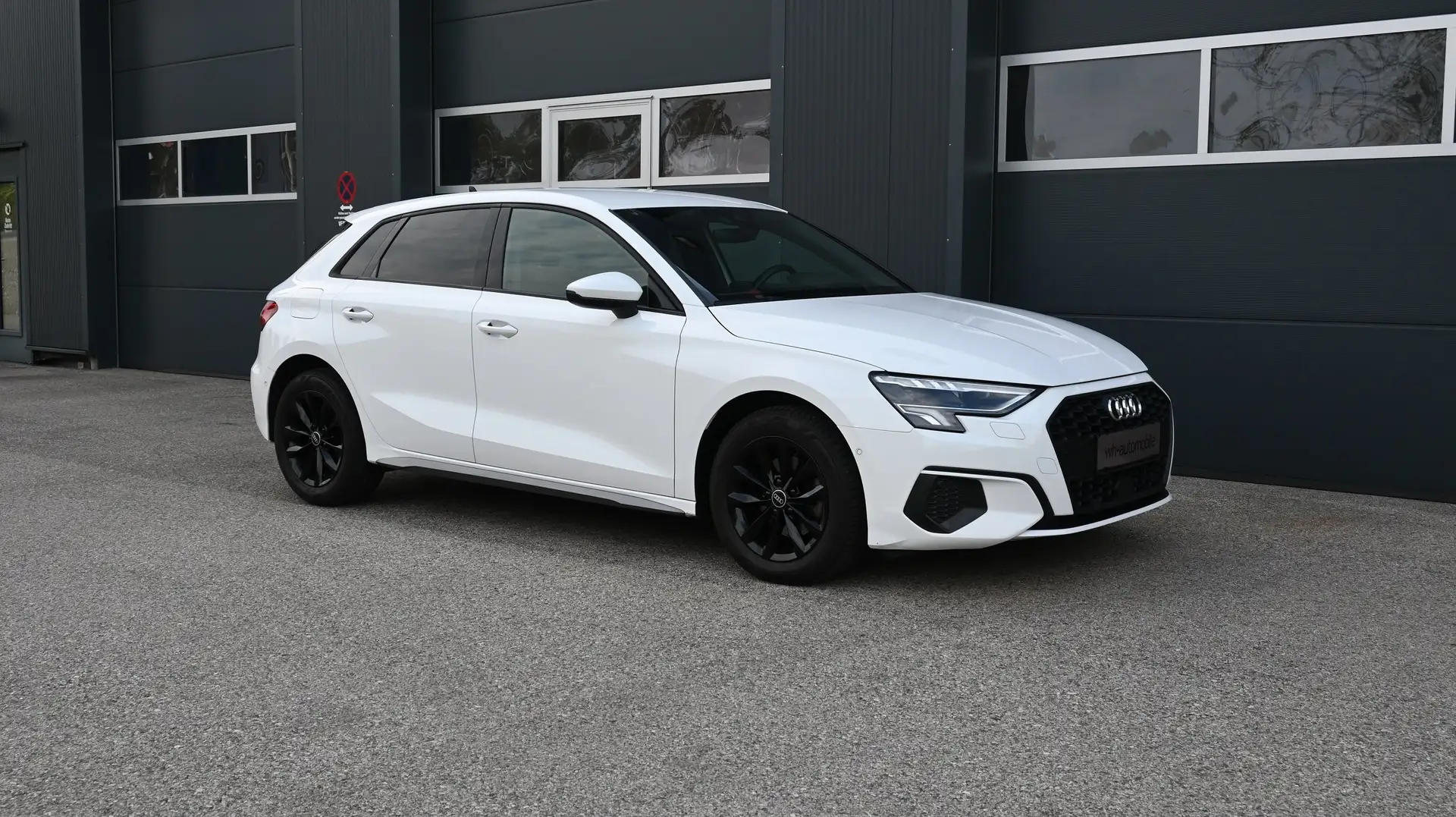 Audi A3 A3 SB 30 TDI S-tronic intense Weiß - 2