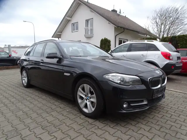 BMW 530 530d xDrive Leder, Panorama, Navigation, Bi-Xenon