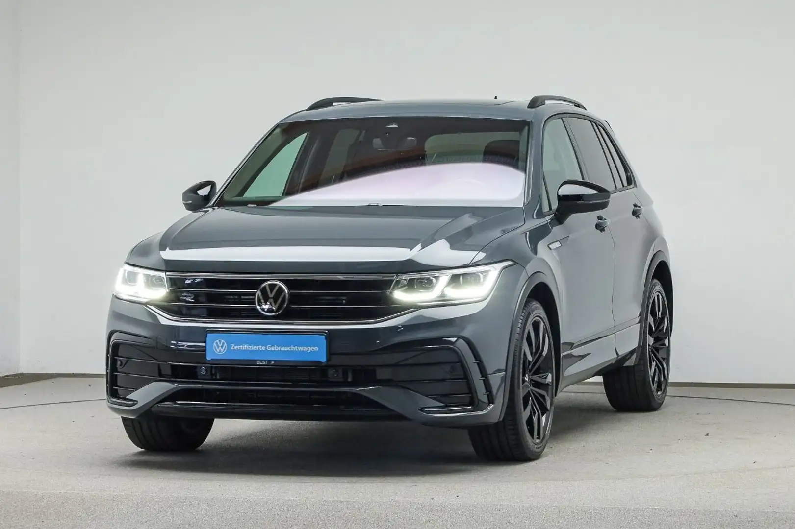 Volkswagen Tiguan 2.0 TDI DSG R-LINE*BLACK-STYLE*IQ.LIGHT*P Gris - 2