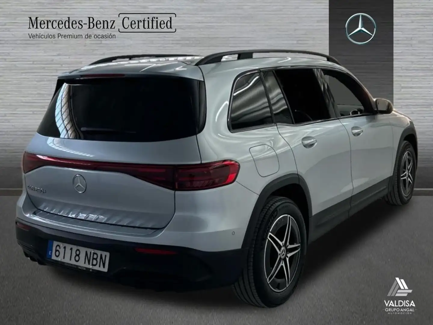 Mercedes-Benz EQB 250 250+ AMG Night EDITION - 2