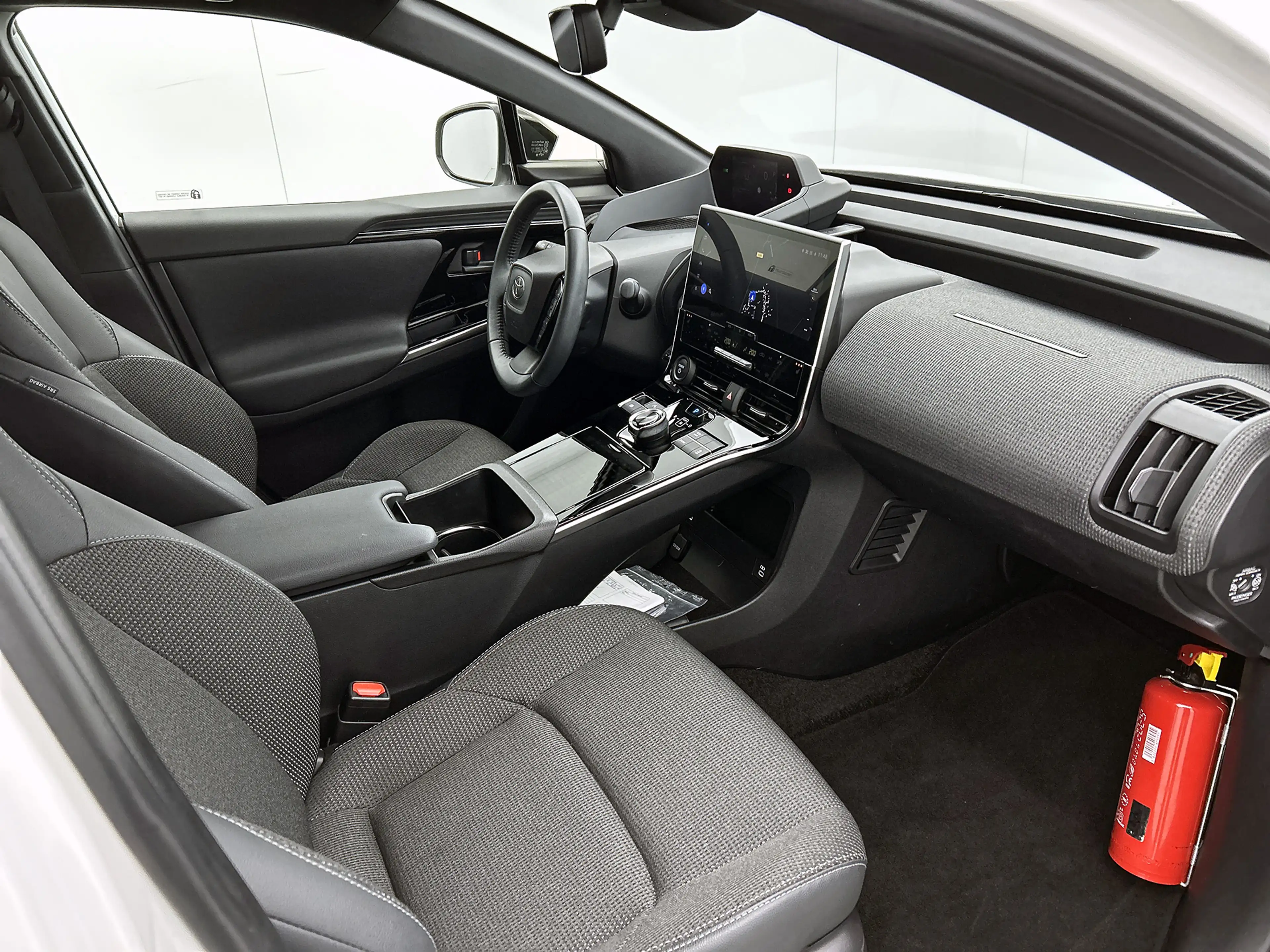 Toyota bZ4X Dynamic 71 kWh — photo 6