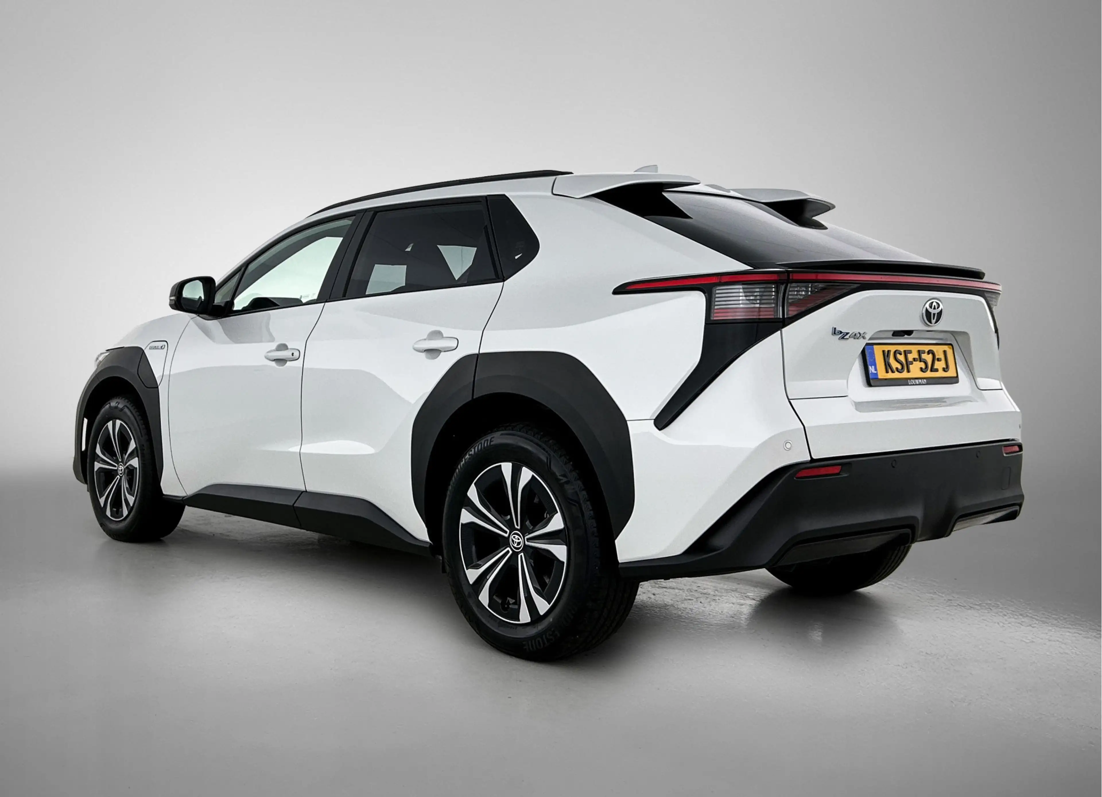 Toyota bZ4X Dynamic 71 kWh — photo 13