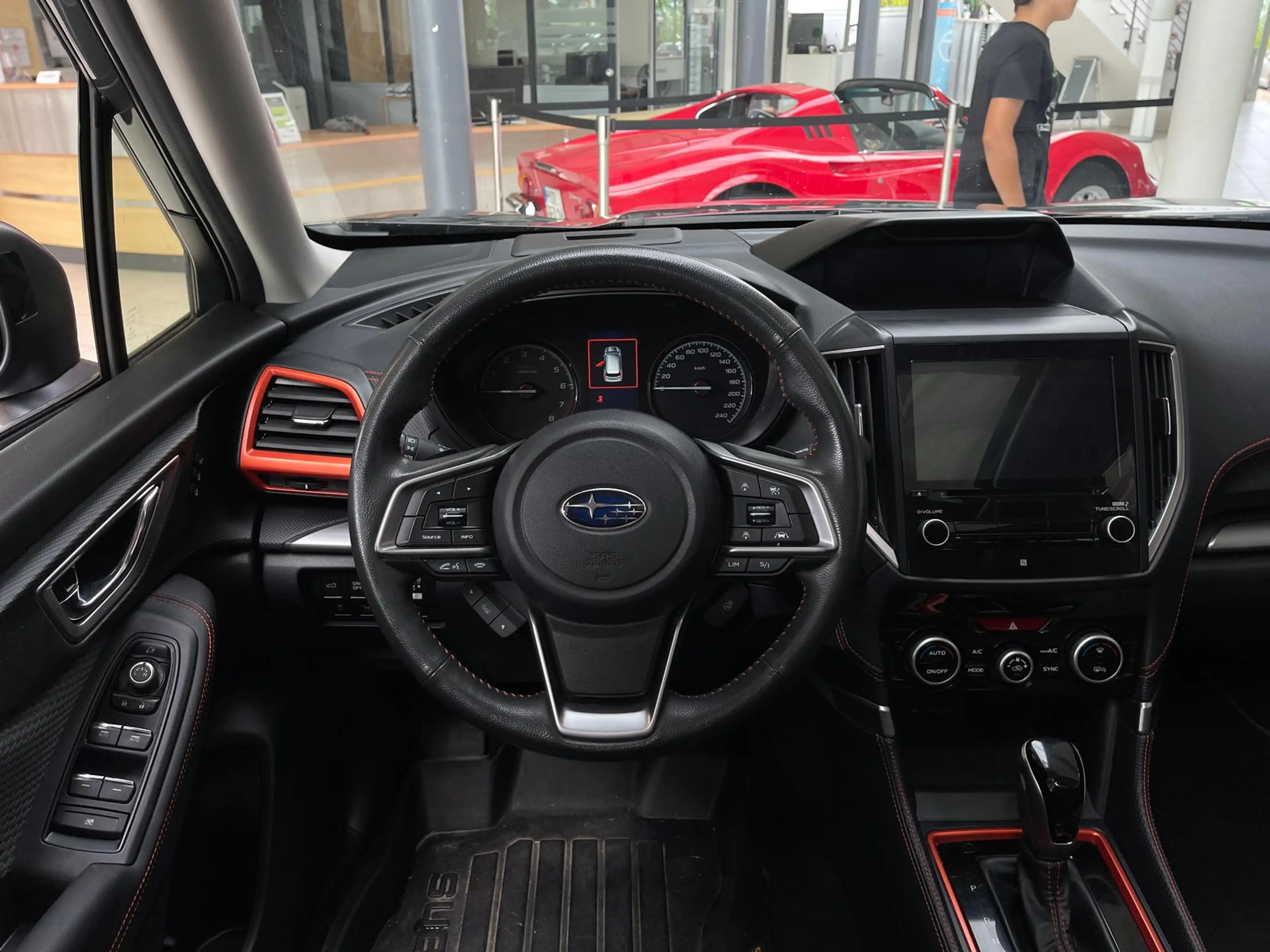 Subaru Forester 2.0ie Edition Sport 40+AT+4x4+Pano+voll — photo 9