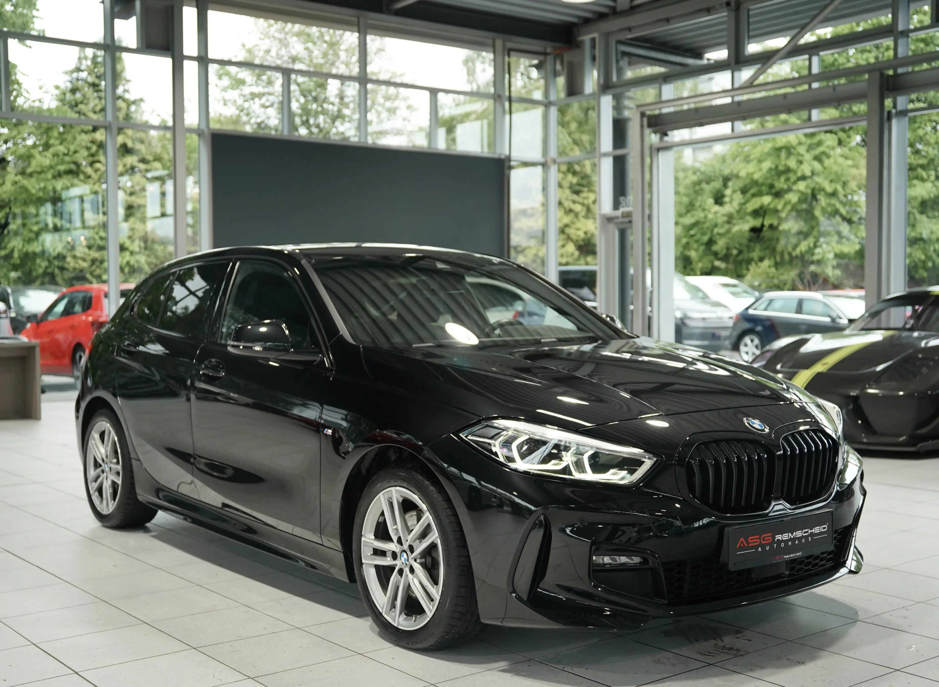 BMW 118 i M Sport *Live-Cockpit *Shadow *Sportsitze — photo 4