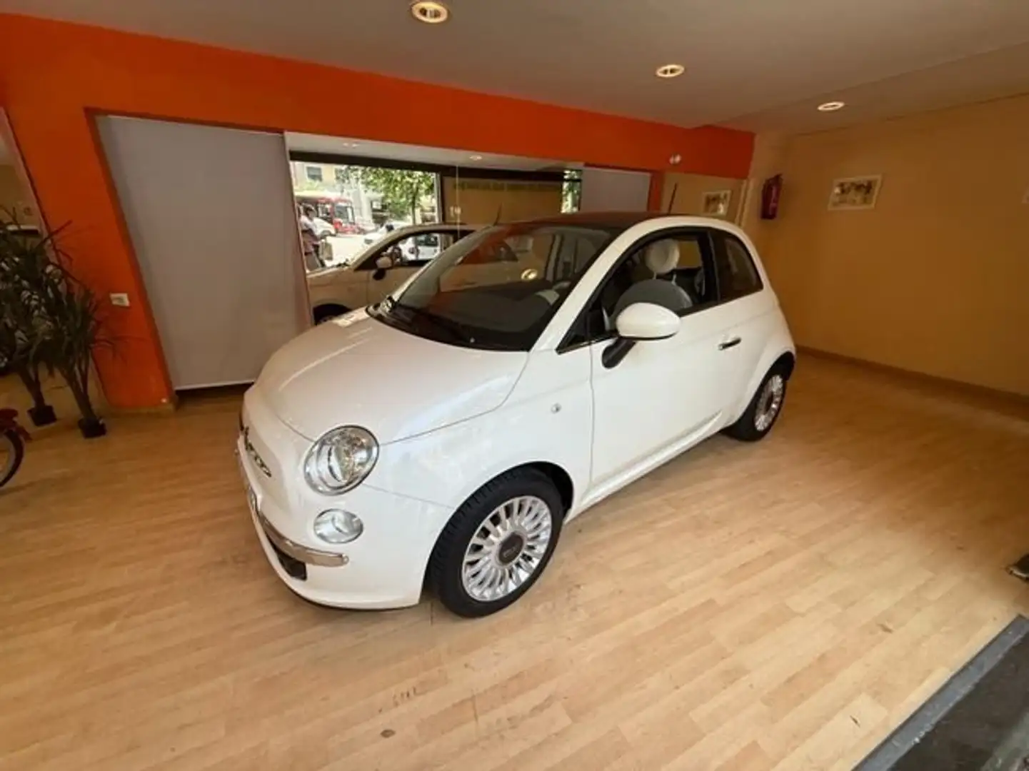 Fiat 500 1.2 Lounge Blanc - 1